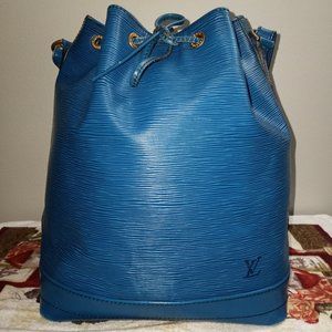 Authentic Louis Vuitton Noé Epi Leather Handbag